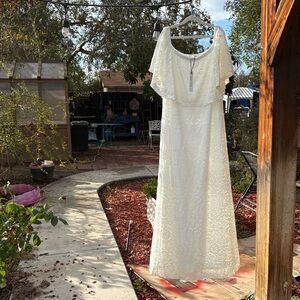 Chelsea Taylor White Lace Dress plus size